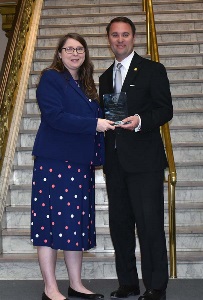 Sabrina Porter Receives Attorney General's Unsung Hero Award